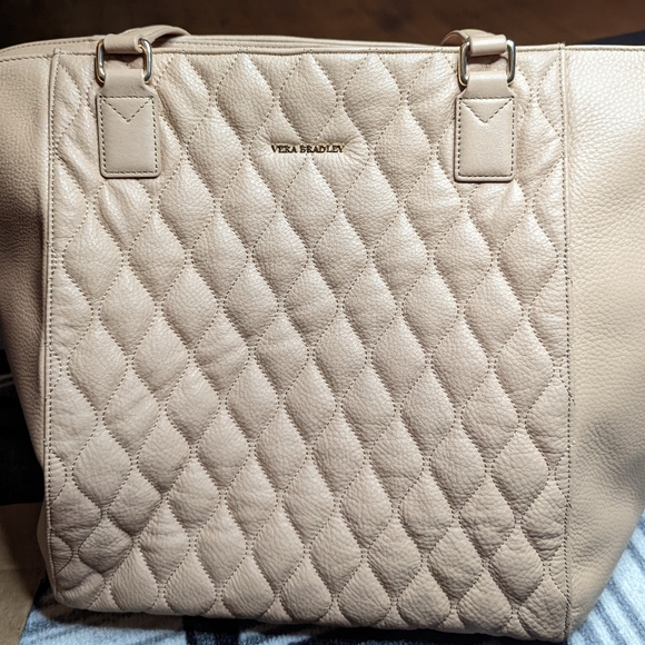 Vera Bradley tote - Picture 2 of 2